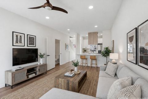 94-690 Lumiauau Street TT5 Waipahu HI 96797