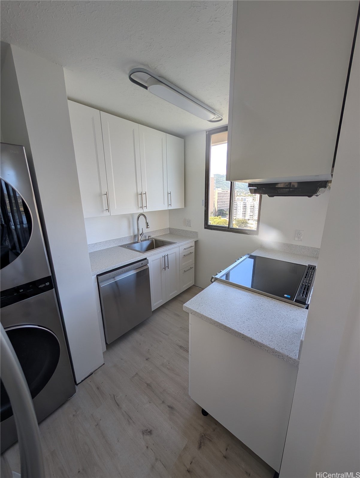 2121 Ala Wai Boulevard 1706