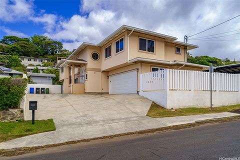 Photo of 2222 Mahalo Street, Honolulu, HI 96817 (MLS # 202517596)