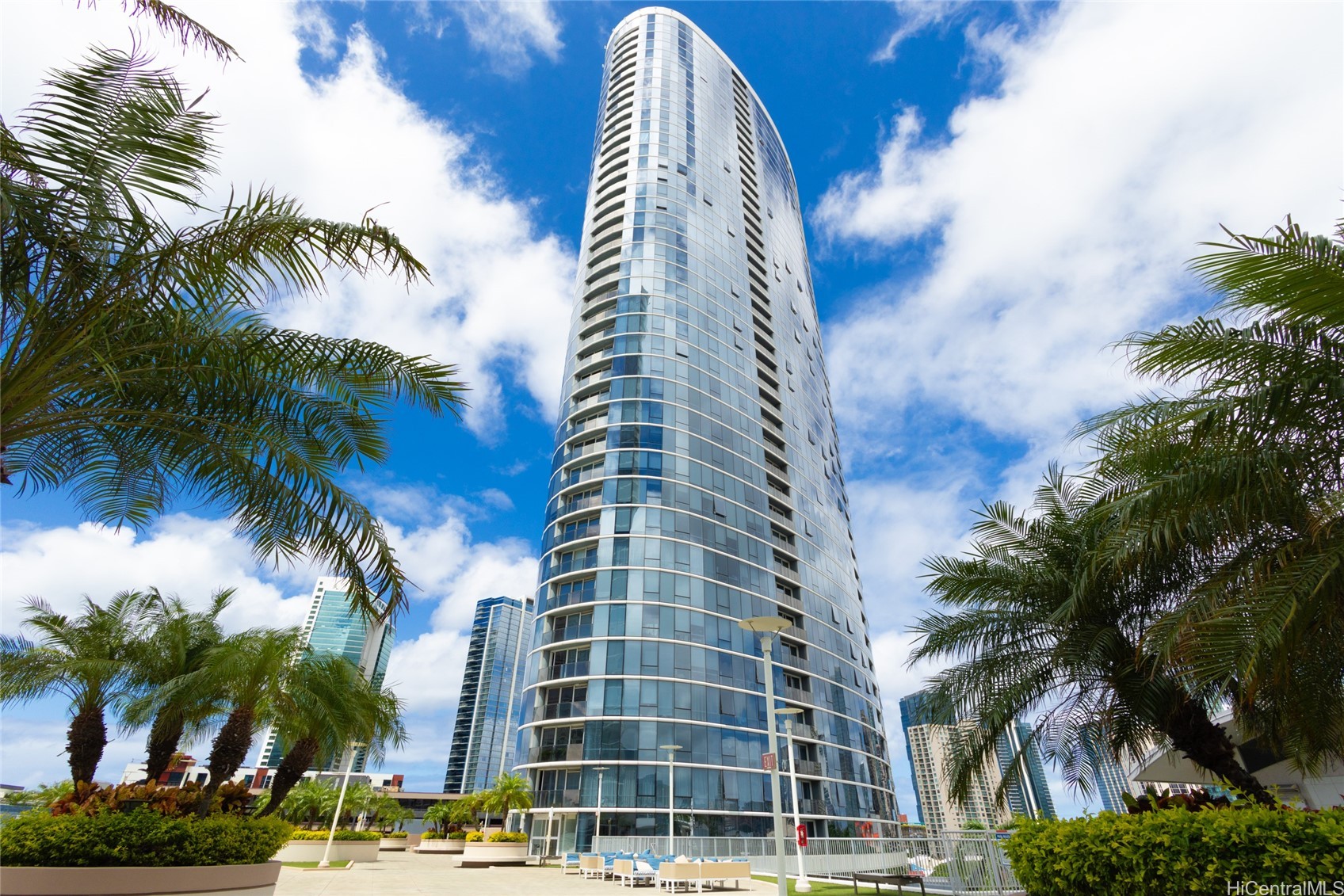 Moana Pacific Condominium