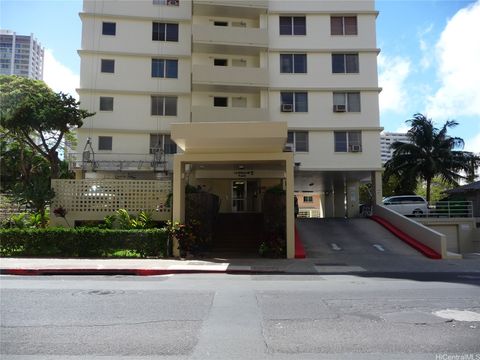 Photo of 222 Liliuokalani Avenue #1104, Honolulu, HI 96815 (MLS # 202604720)