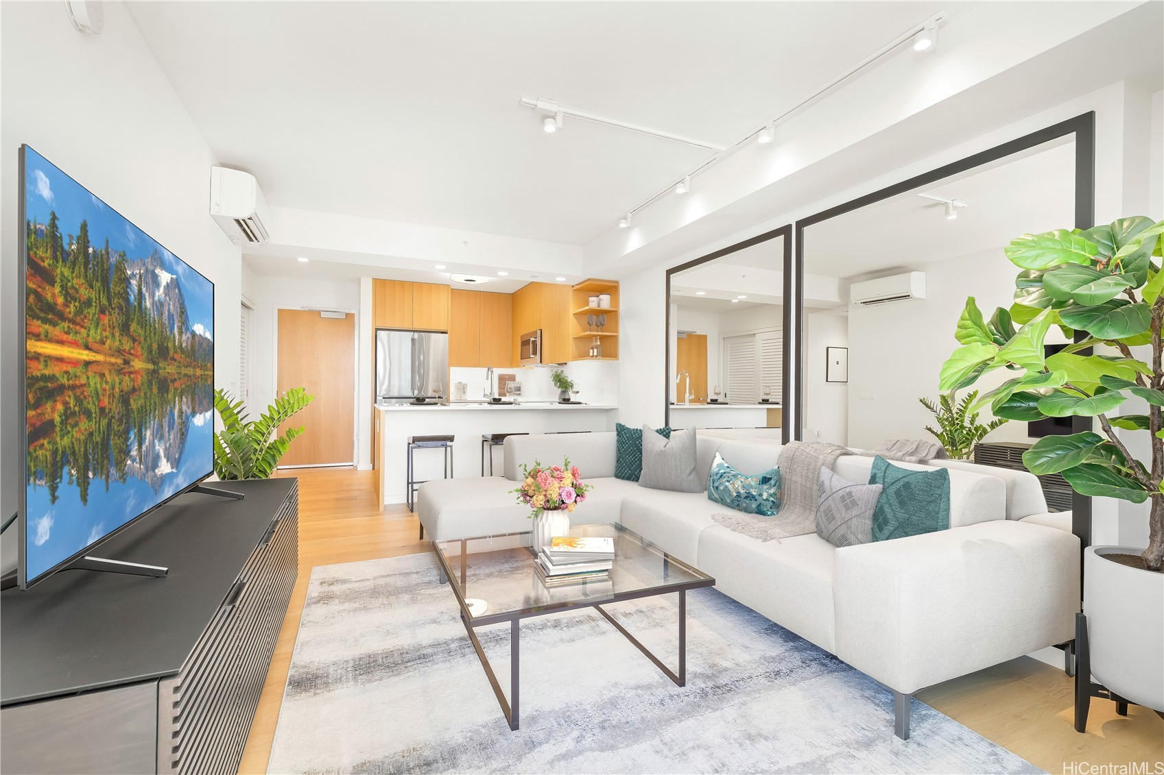1388 Kapiolani Boulevard 1807