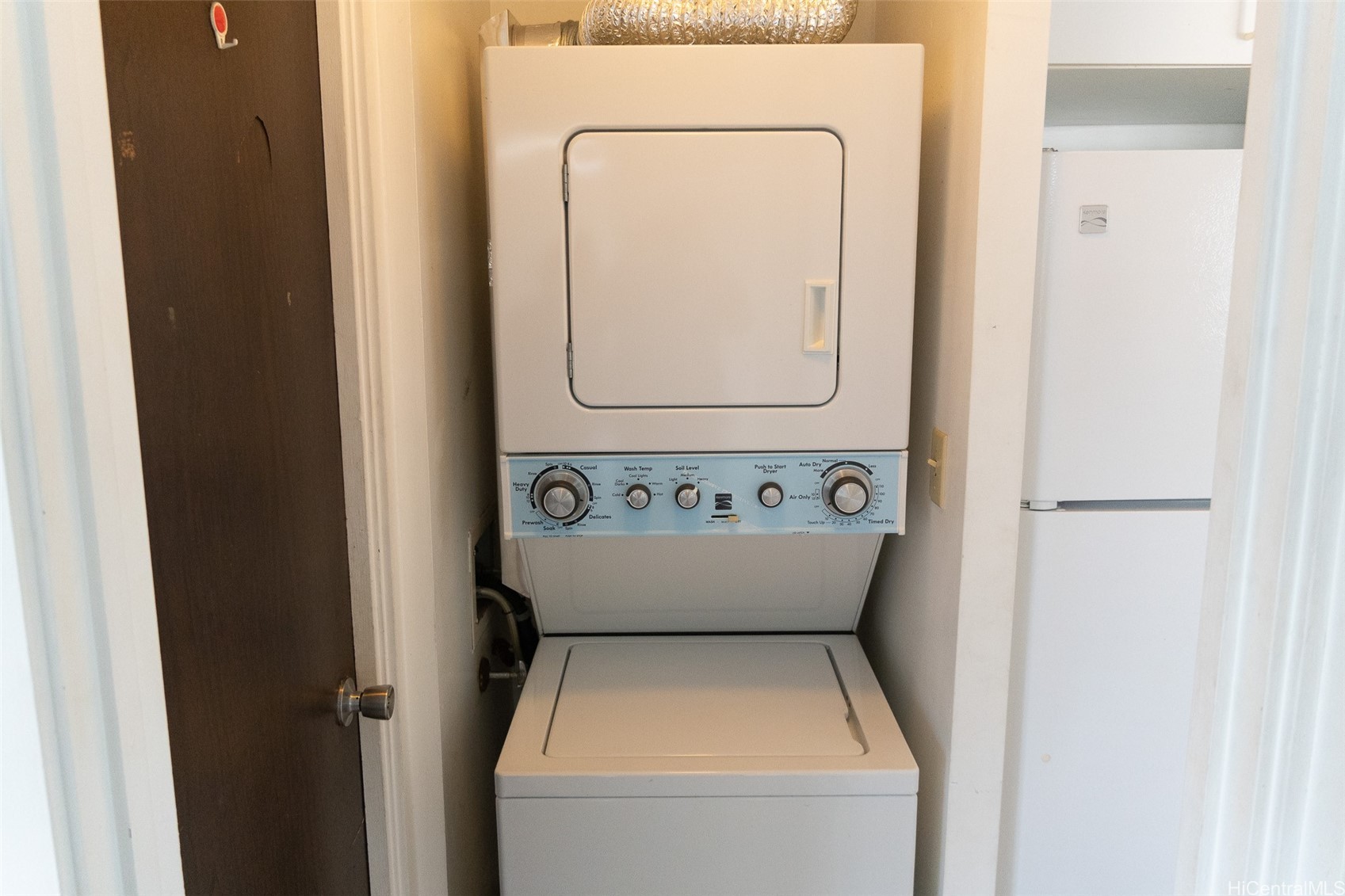 2525 Date Street 605