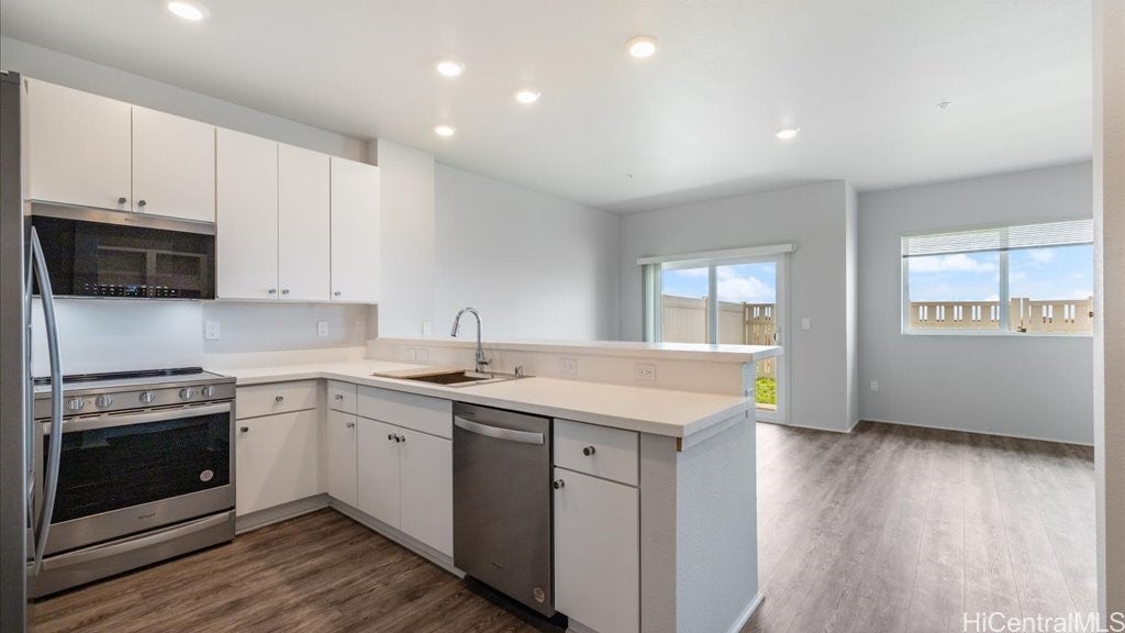 91-4099 Hikuono Street 809