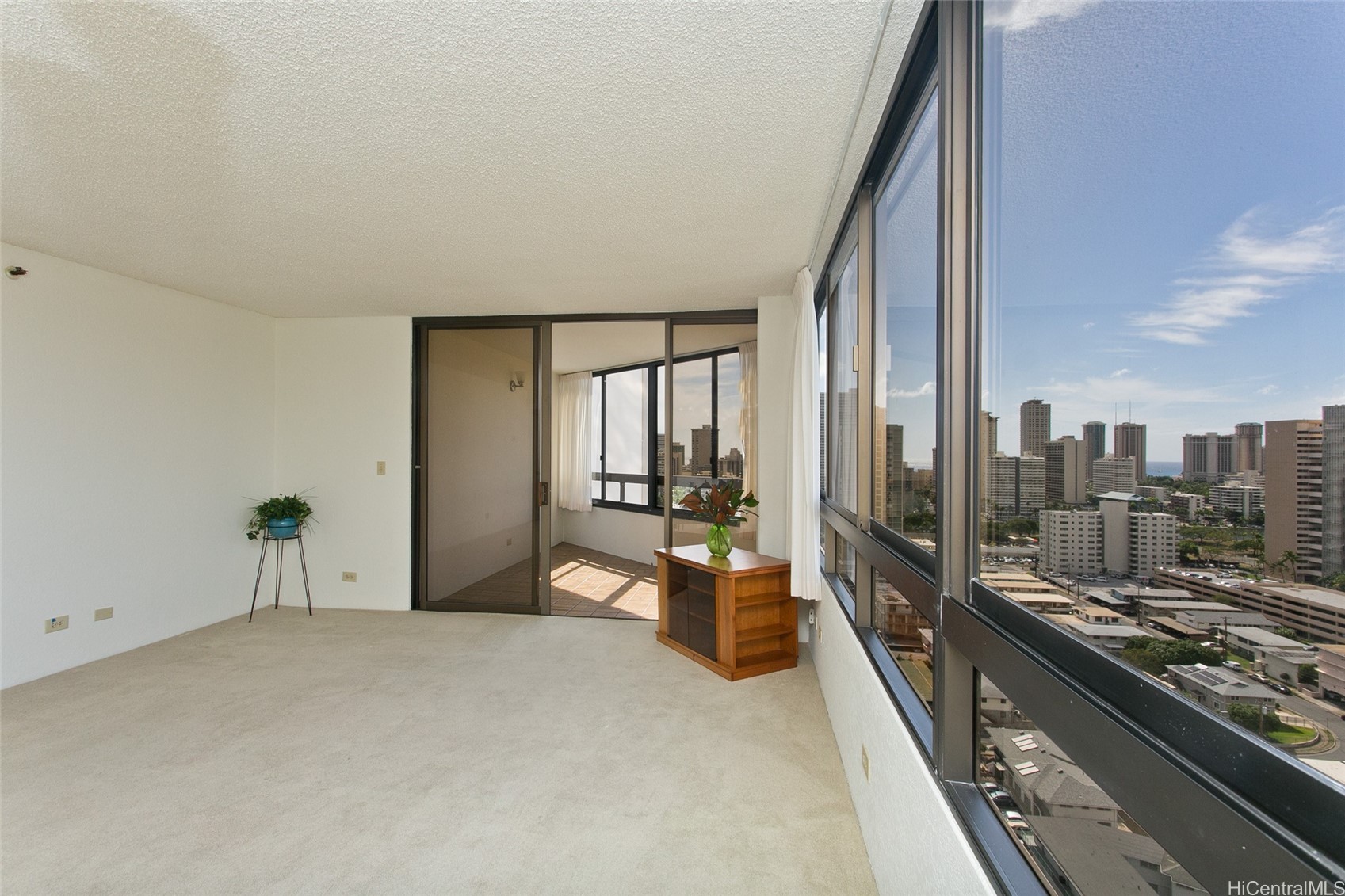 2499 Kapiolani Boulevard 2008