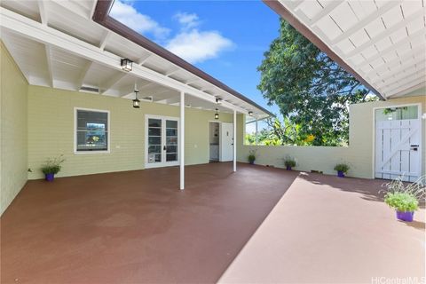 99-040 Nohua Place A Aiea HI 96701