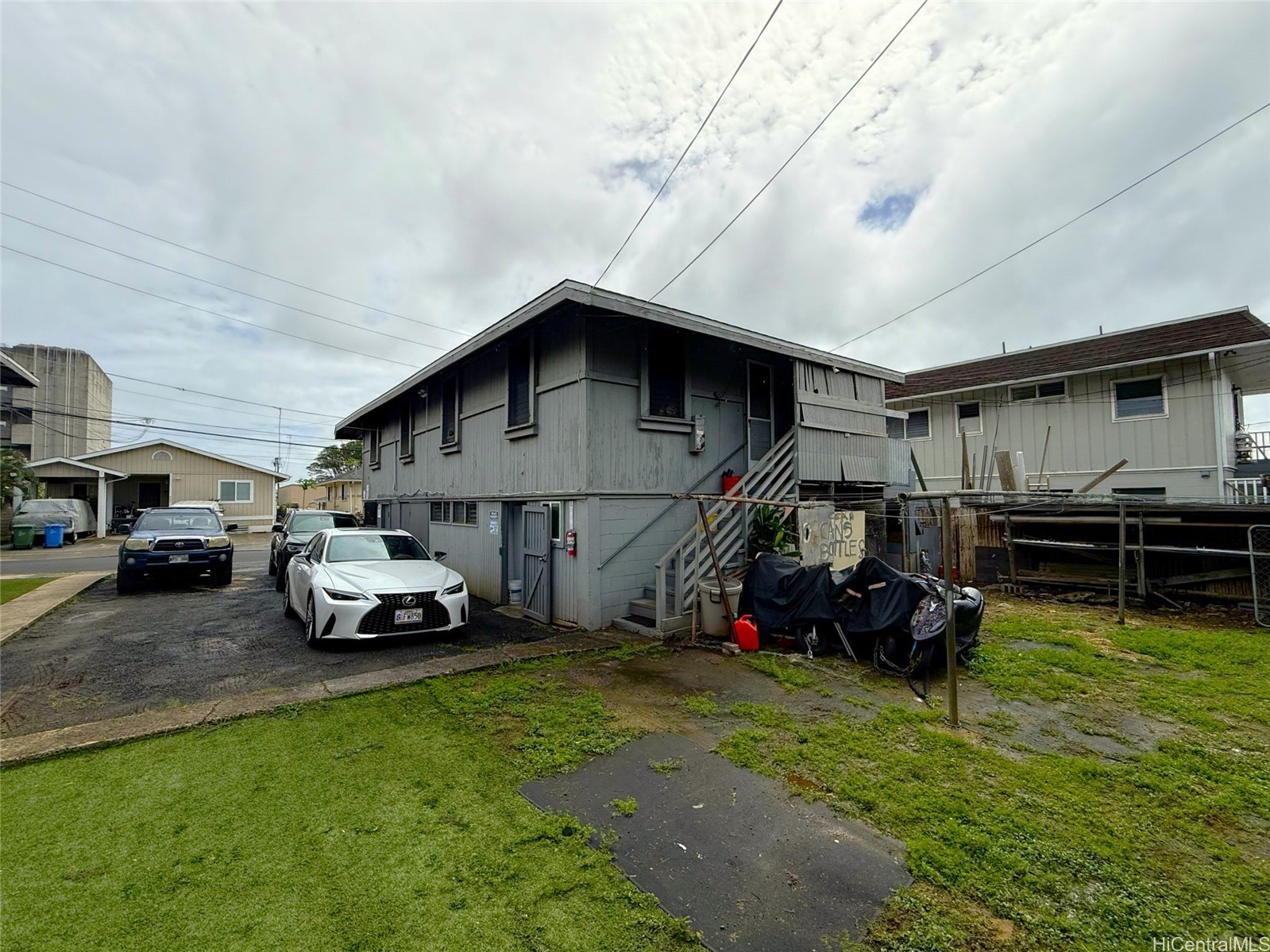 946 Winant Street