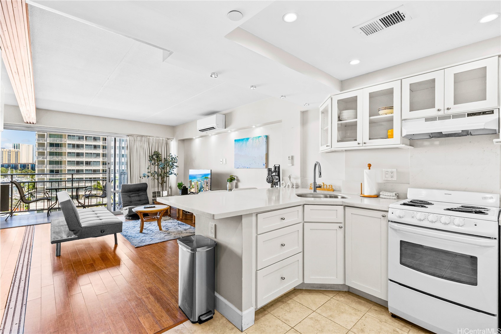 1777 Ala Moana Boulevard 733