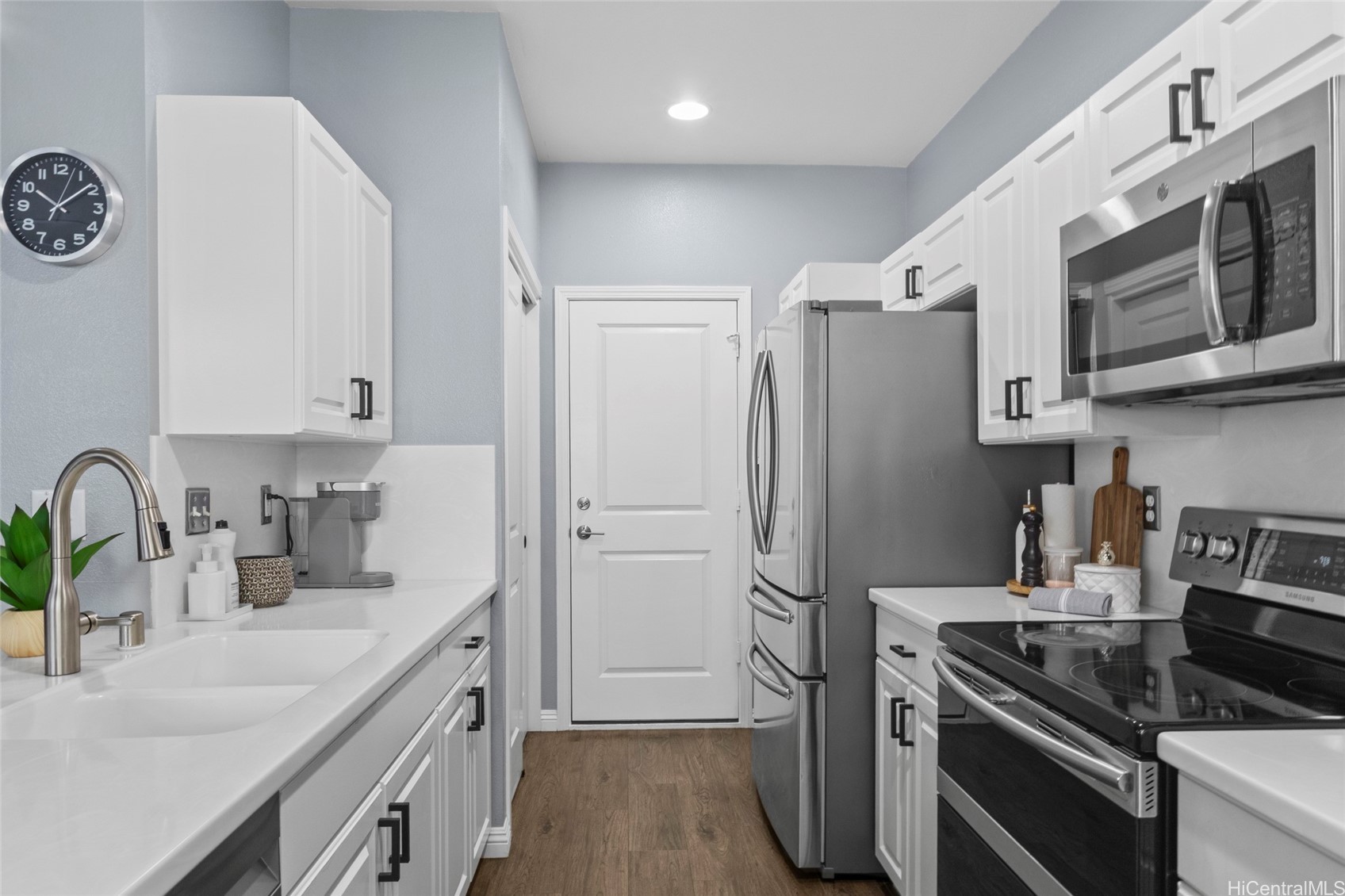 91-1001 Keaunui Drive 101