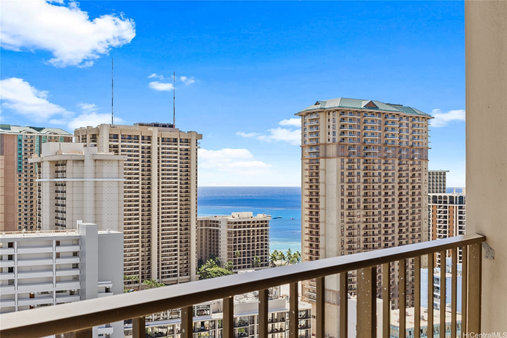 411 Hobron Lane 3005