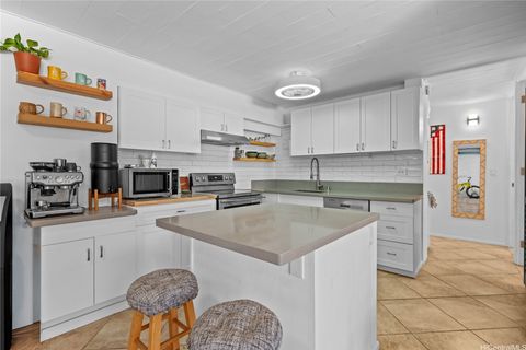 Photo of 225 Kaiulani Avenue #804, Honolulu, HI 96815 (MLS # 202608978)