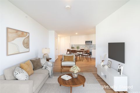 987 Queen Street 1113 Honolulu HI 96814