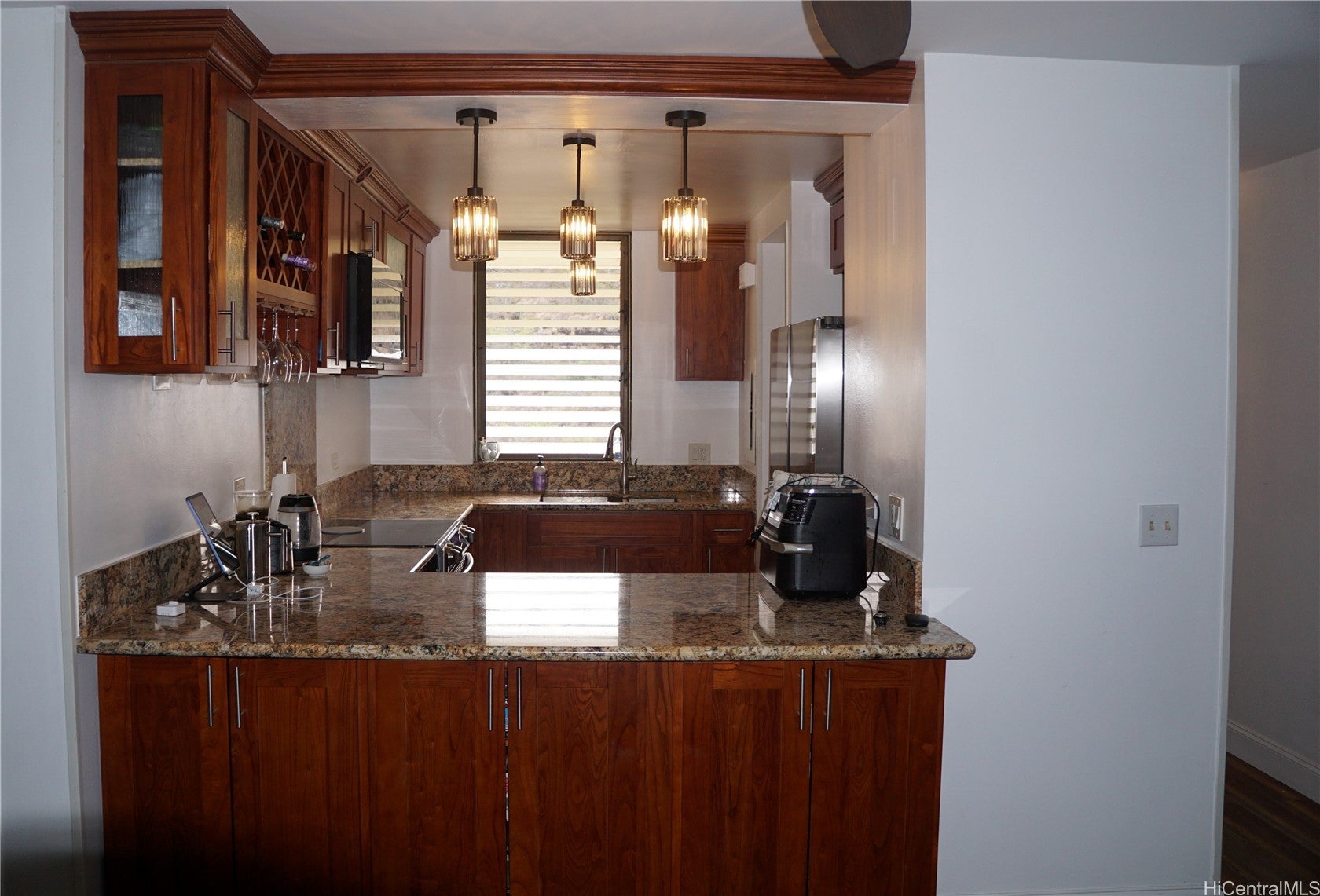 521 Hahaione Street 16-G