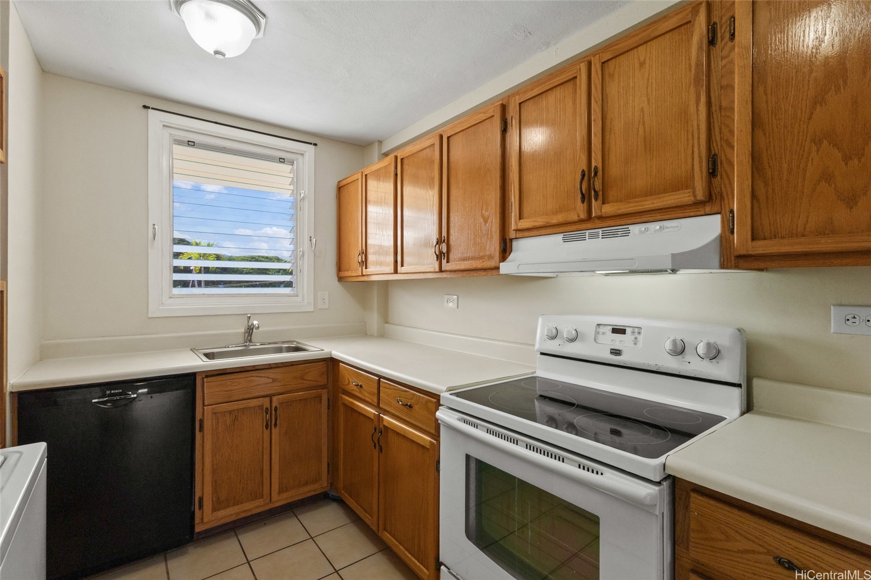 14 Aulike Street 306