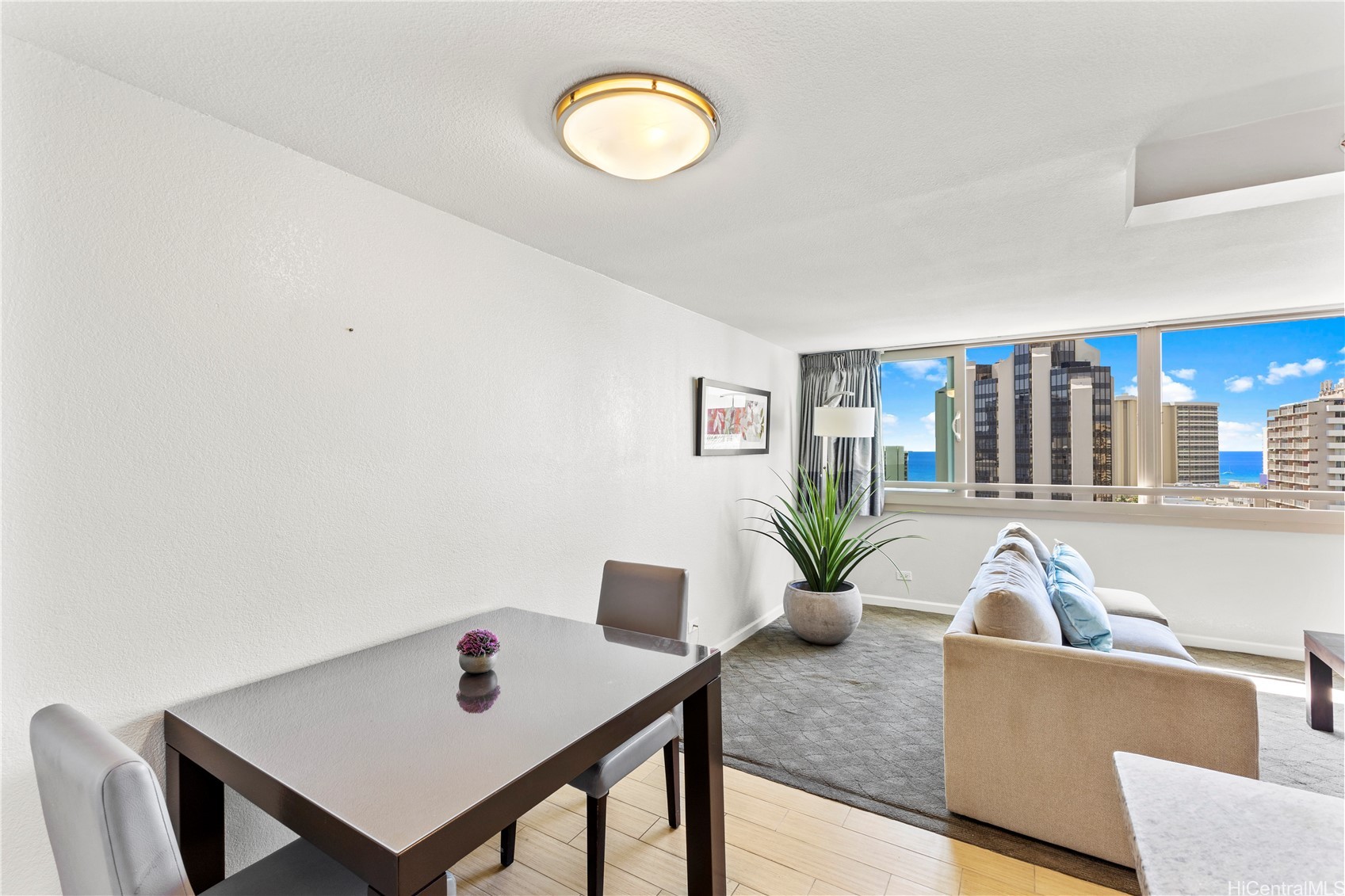 445 Seaside Avenue 2220