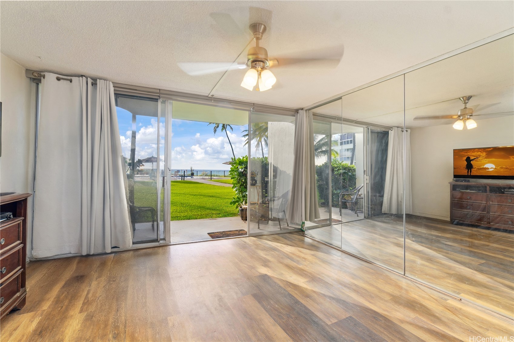 87-561 Farrington Highway 109