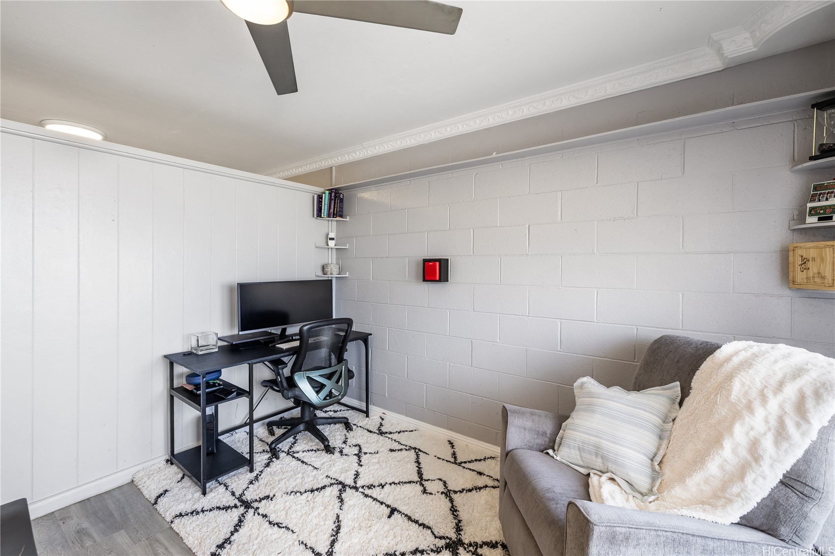 636 Nalanui Street 404