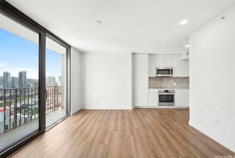 987 Queen Street 2616 Honolulu HI 96814