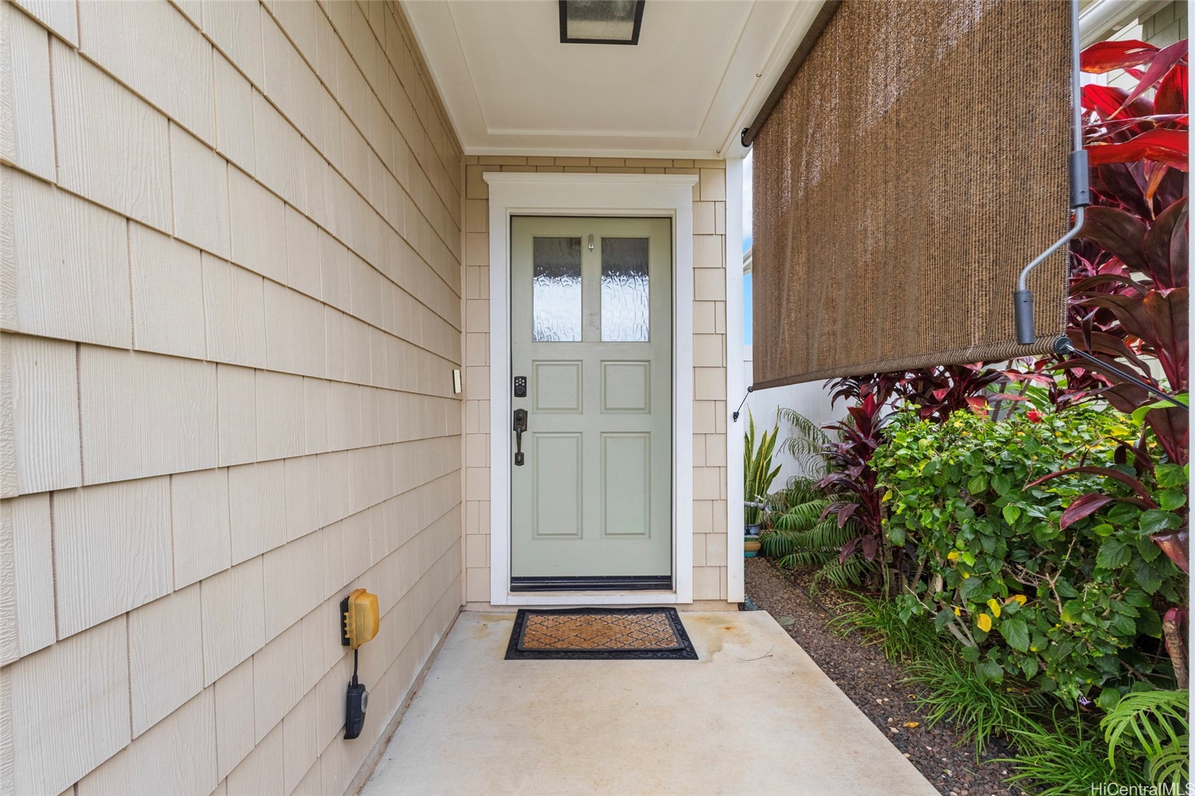 91-1368 Kaileolea Drive