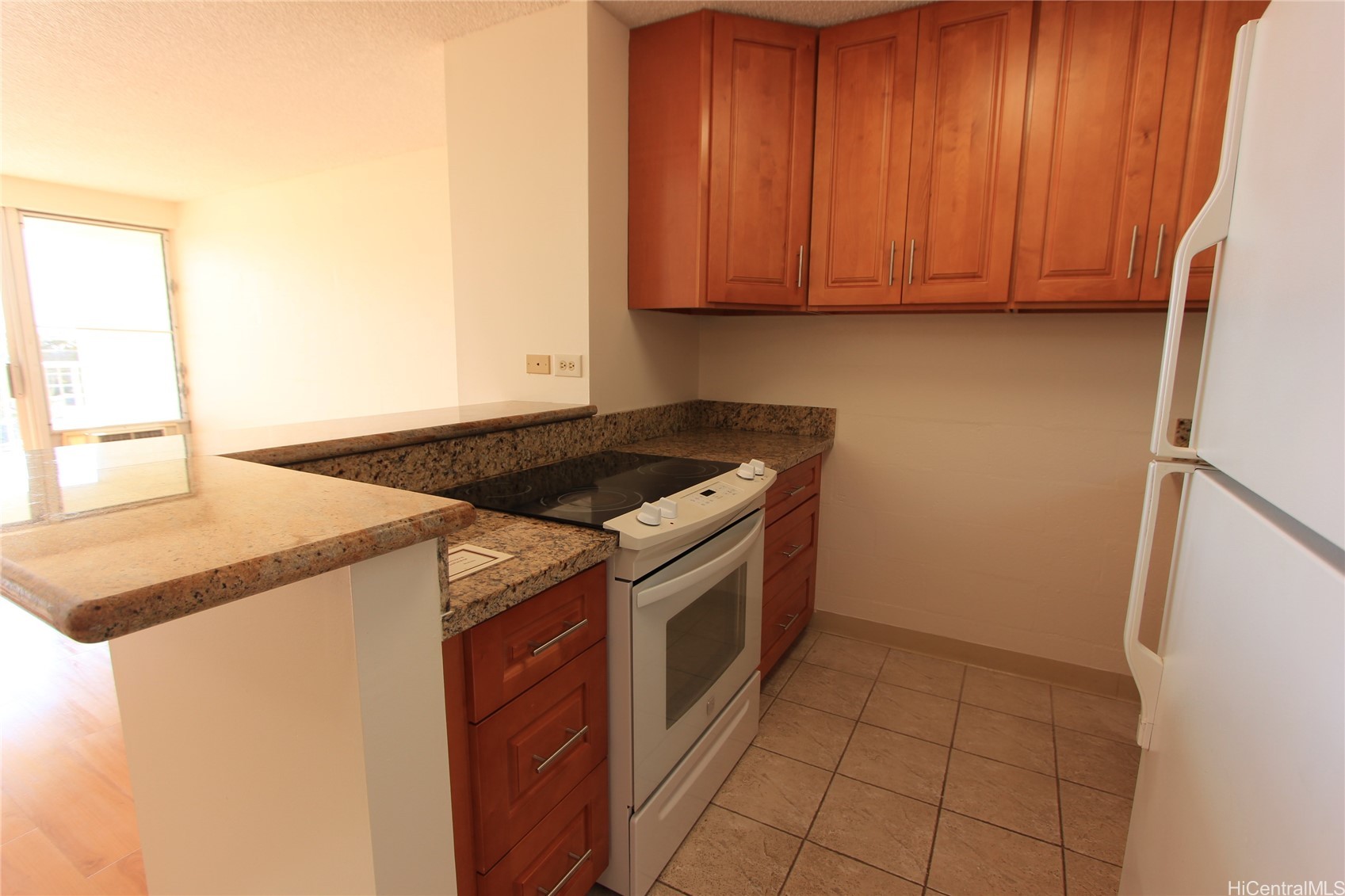 4970 Kilauea Avenue 201