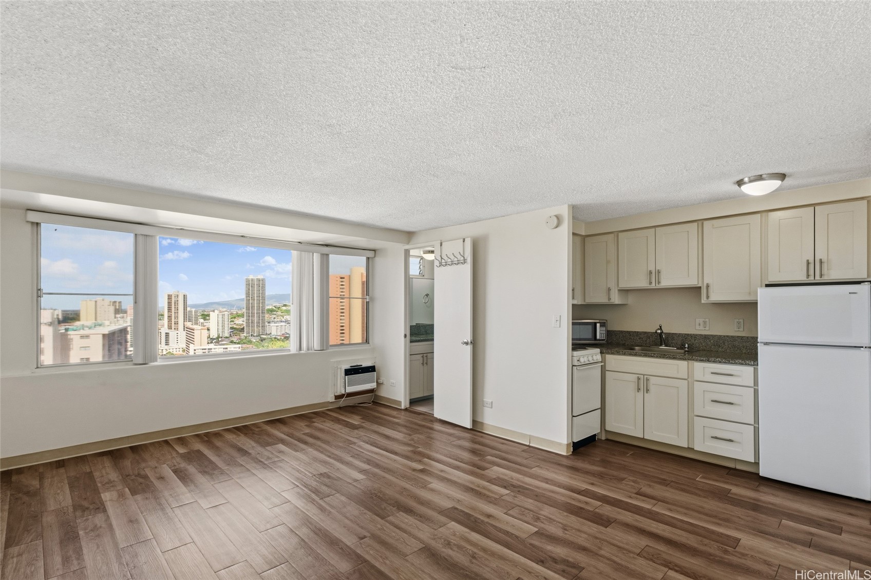 2888 Ala Ilima Street 2006