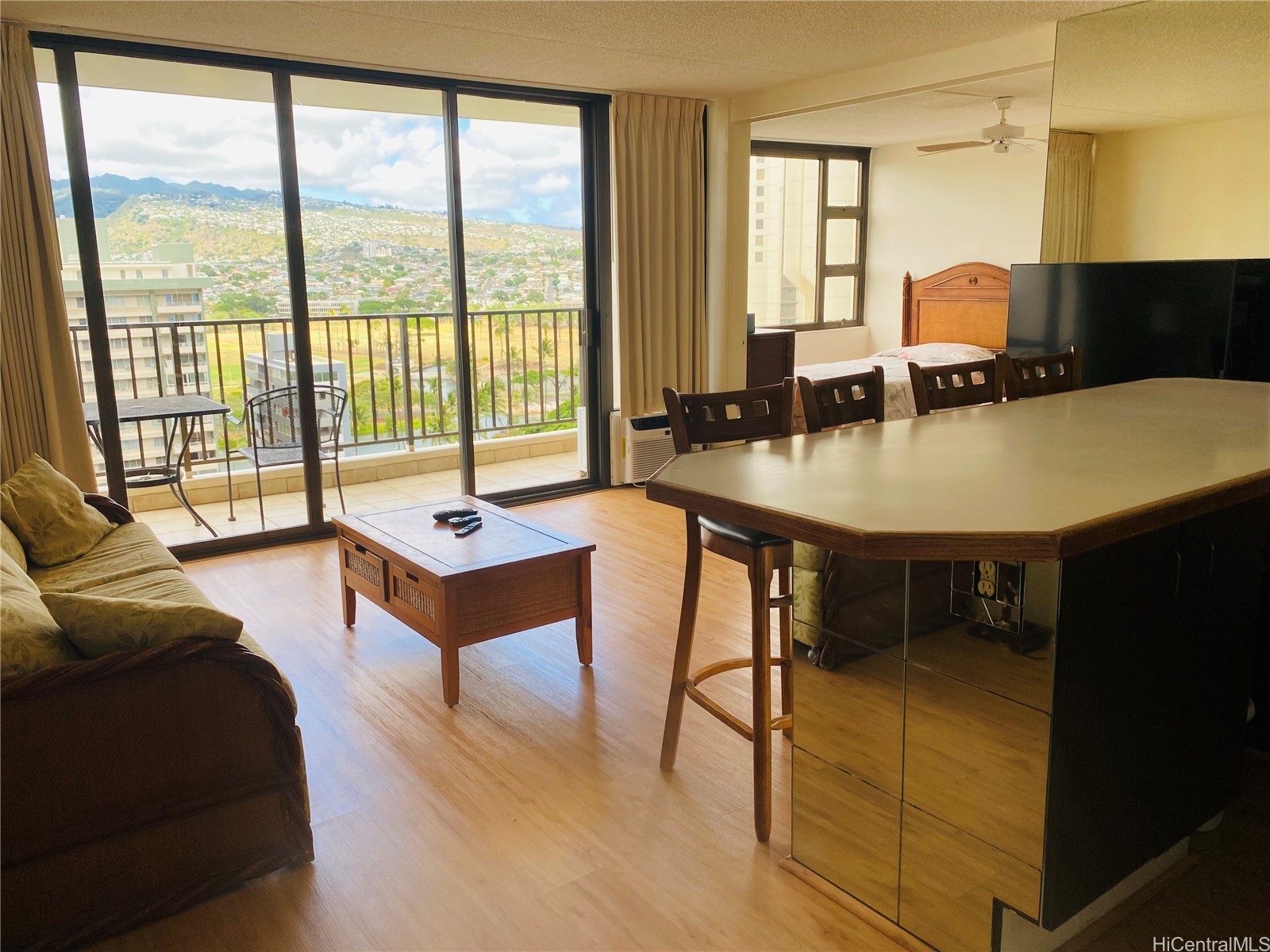 201 Ohua Avenue 1703-T2