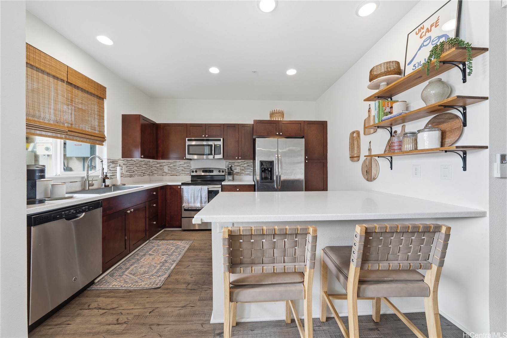 1020 Kakala Street 1302