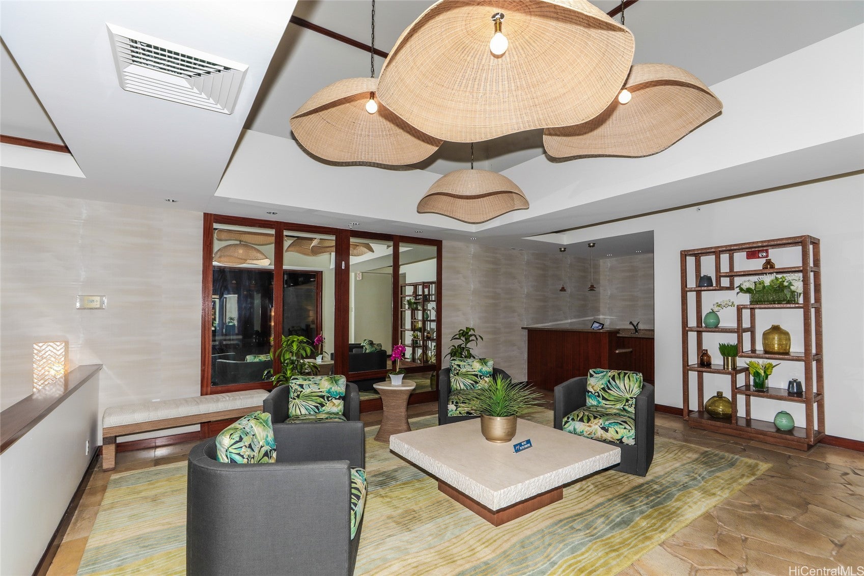 343 Hobron Lane 3802