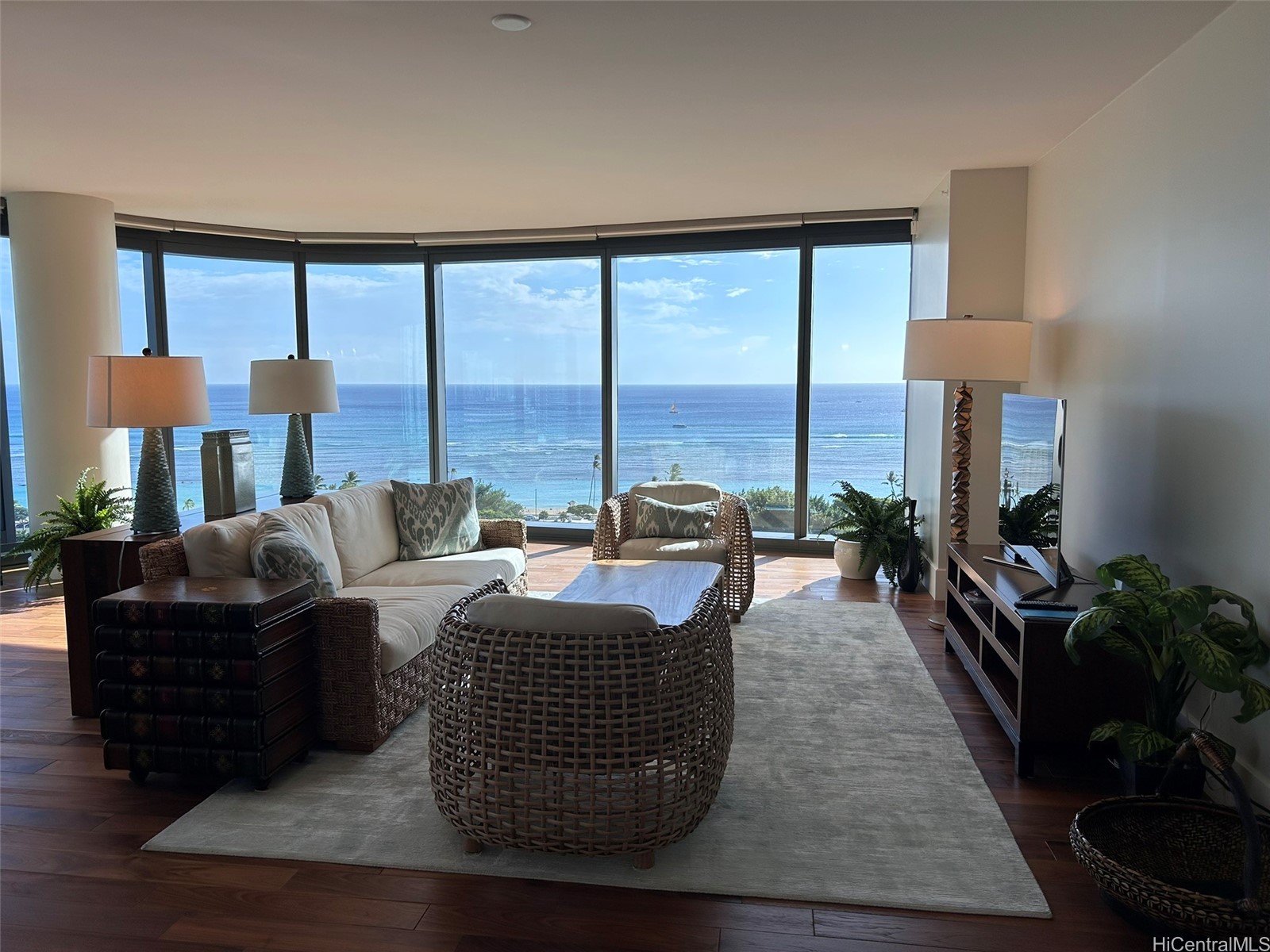 1108 Auahi Street 1400