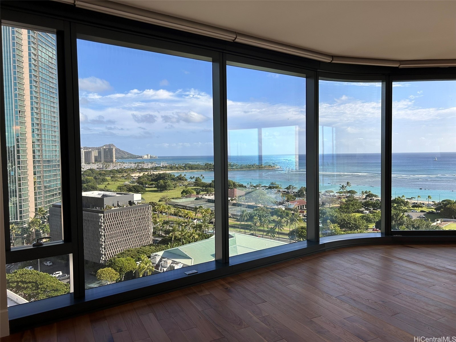 1108 Auahi Street 1400