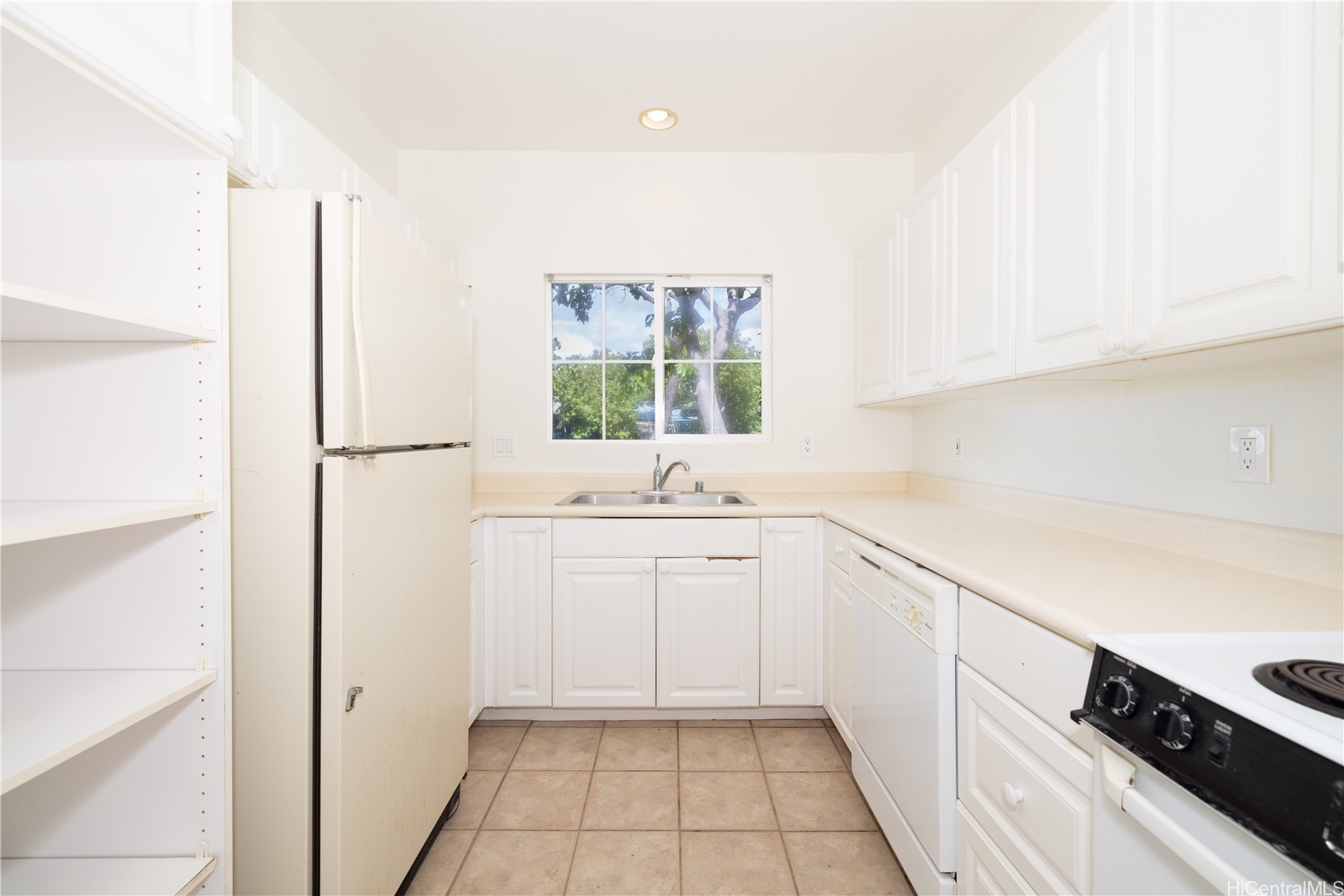 91-1051 Keoneula Boulevard E2