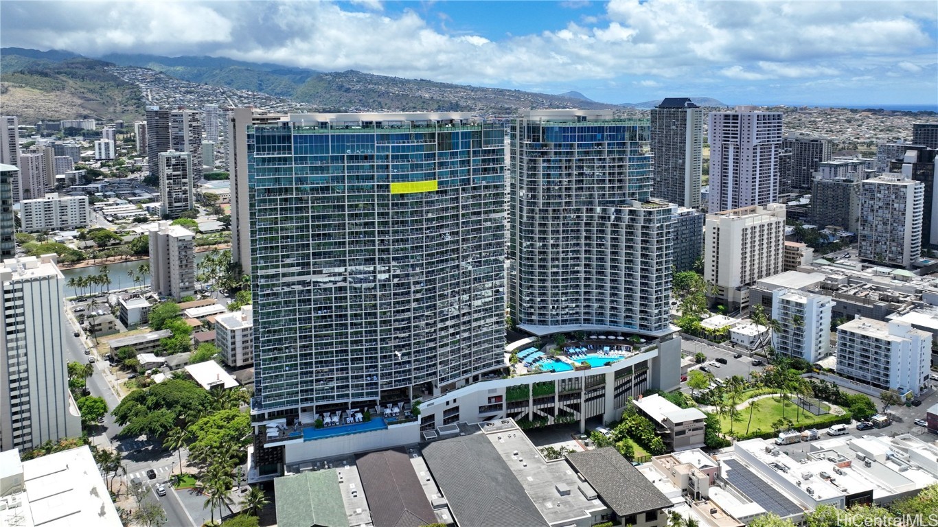 The Ritz-carlton Residences - 383 Kalaimoku Condominium