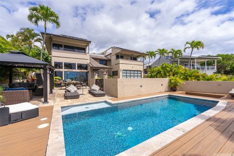 1868 Kihi Street Honolulu HI 96821