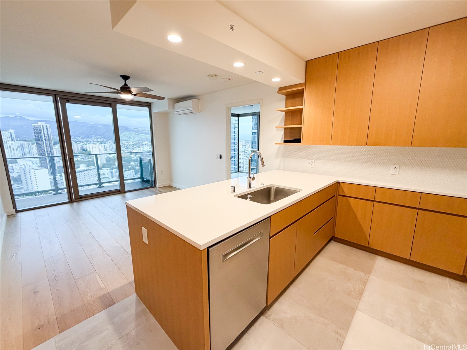 1388 Kapiolani Boulevard 2609