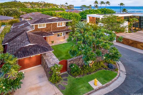 223 Kaalawai Place Honolulu HI 96816
