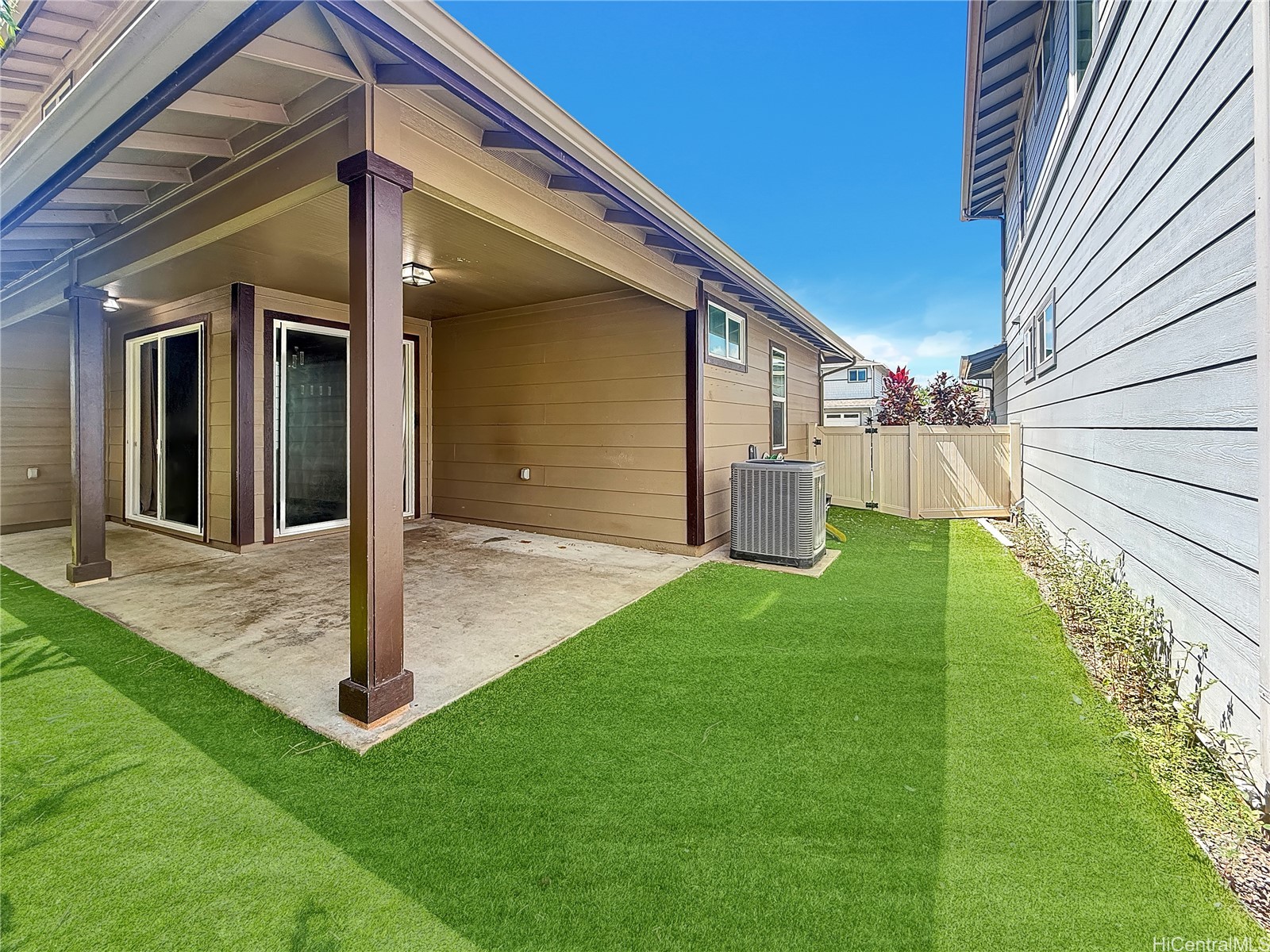 91-1104 Hokua Street