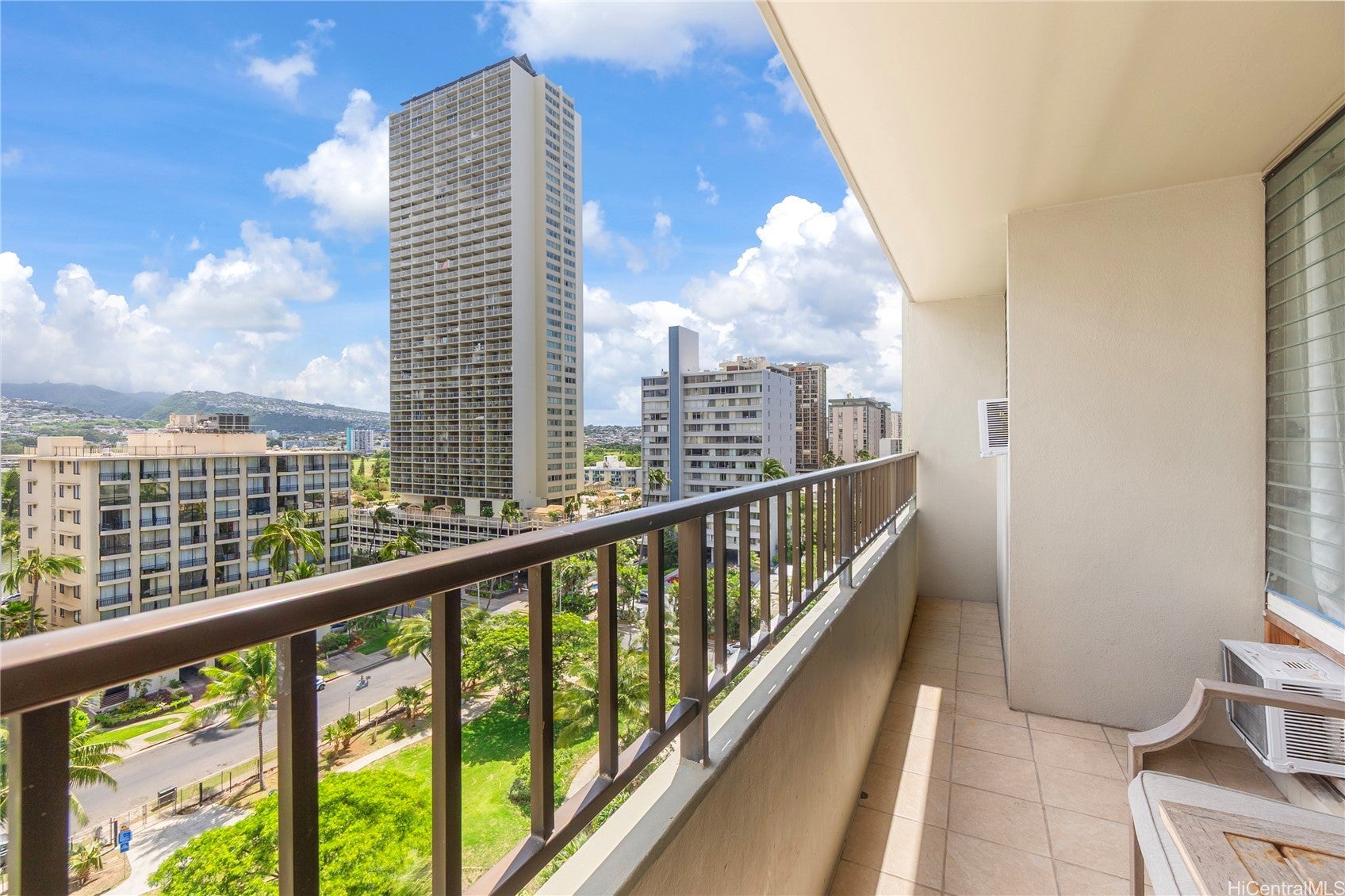 2240 Kuhio Avenue 1001
