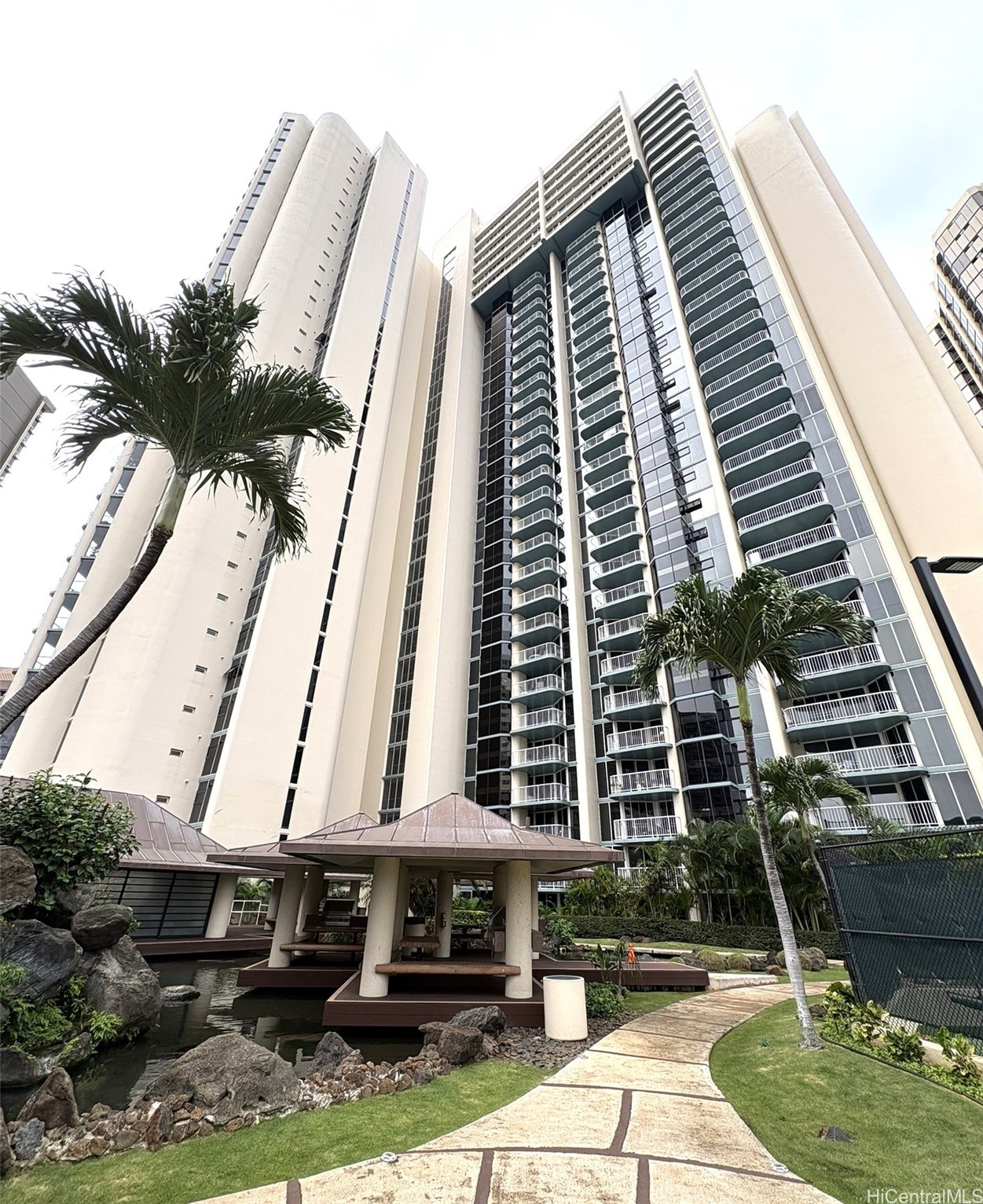 1212 Nuuanu Avenue 3907