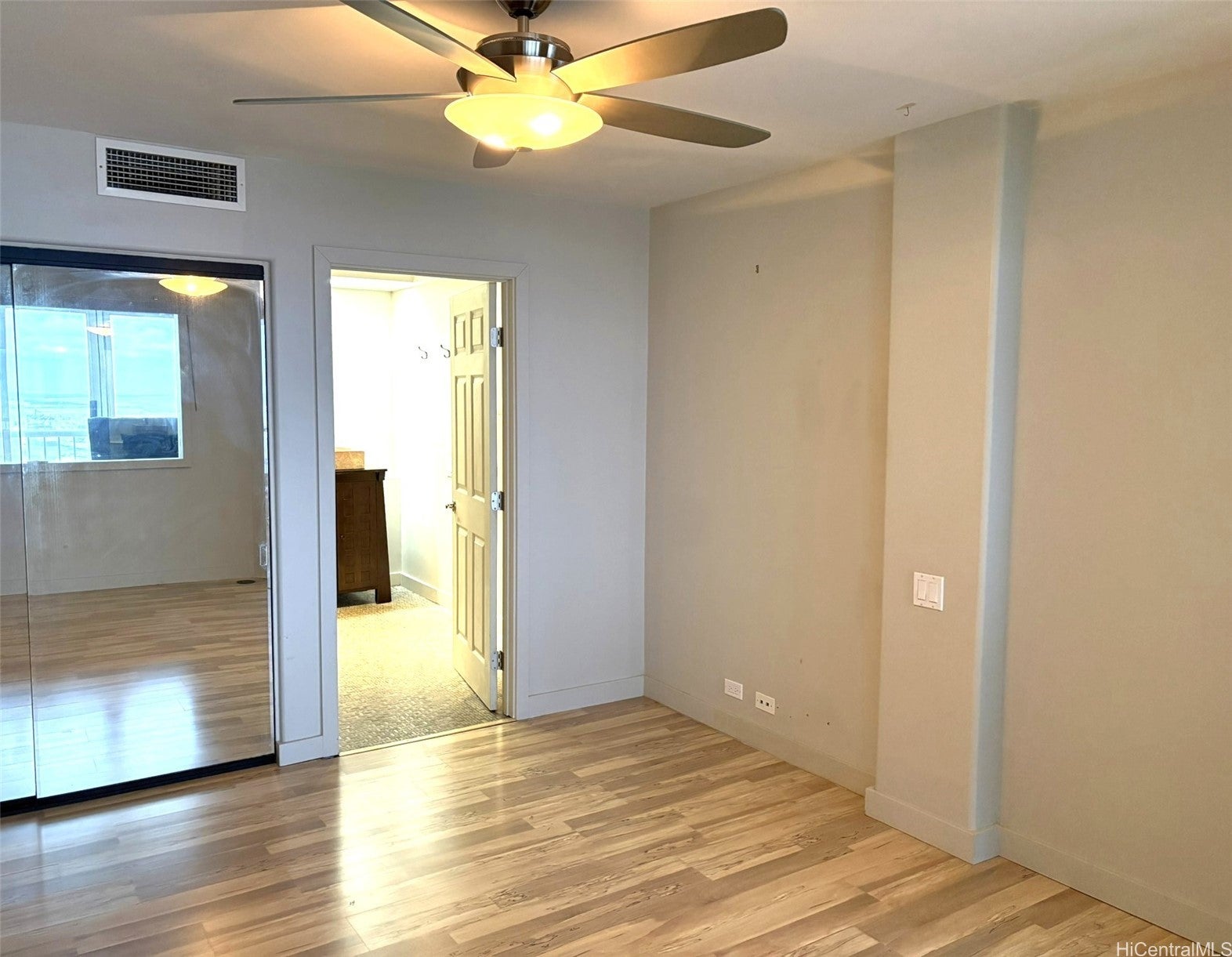 1212 Nuuanu Avenue 3907