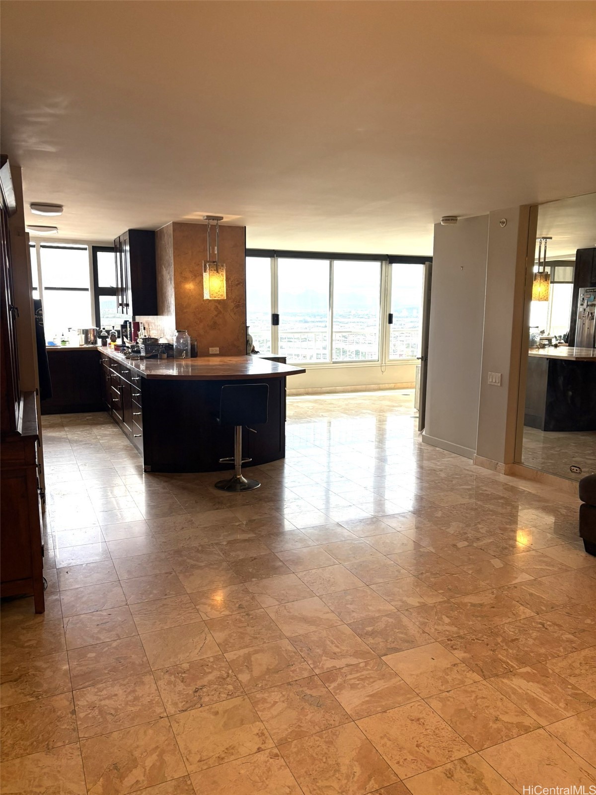 1212 Nuuanu Avenue 3907