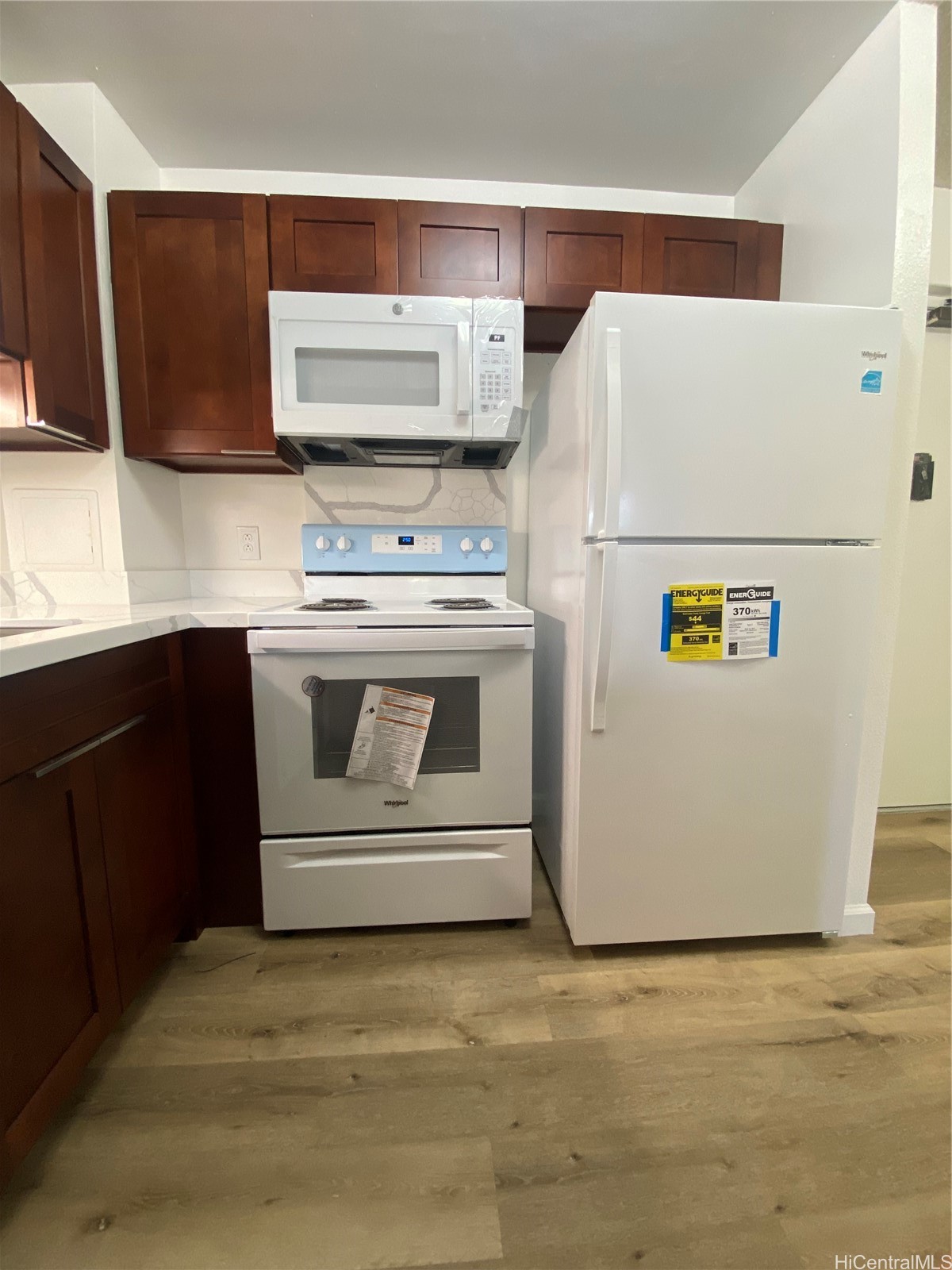 Kukui Plaza Residential Lease