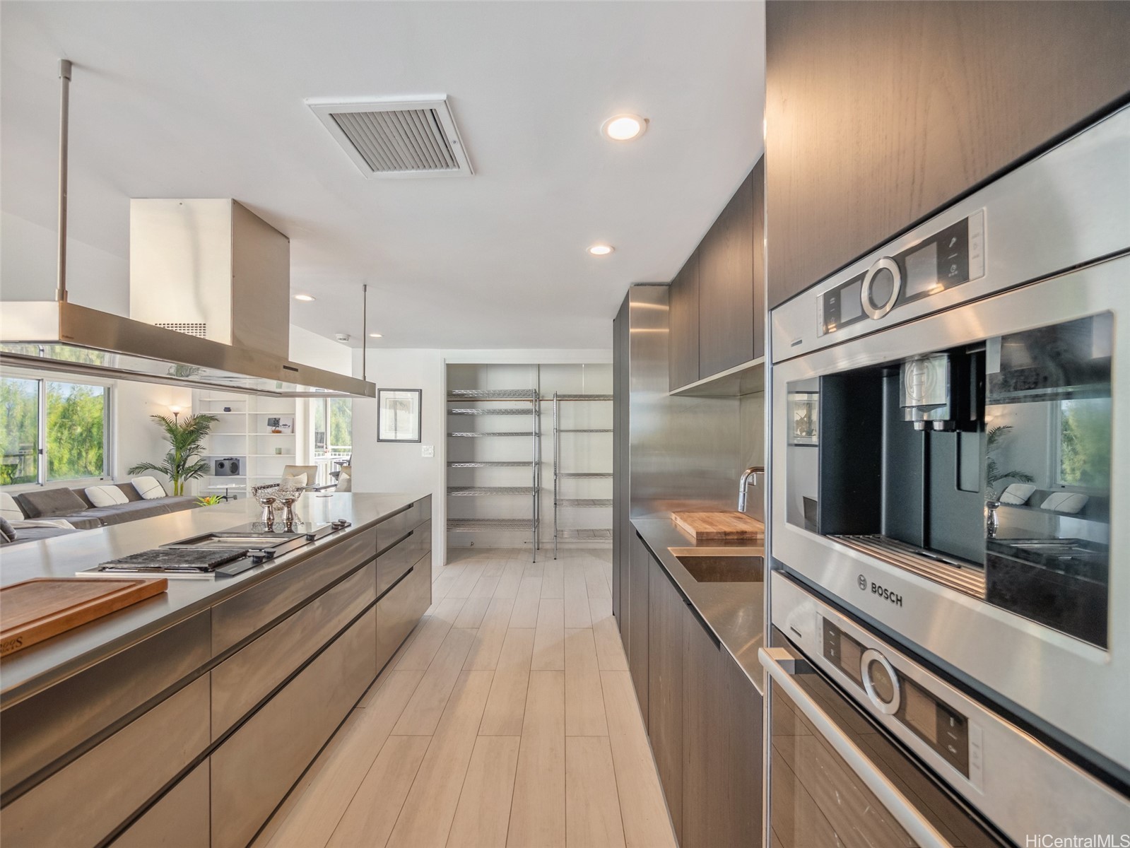 2969 Kalakaua Avenue 505