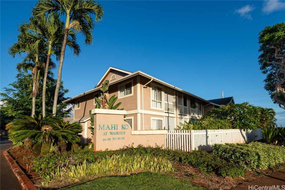 Mahi Ko At Waikele Condominium