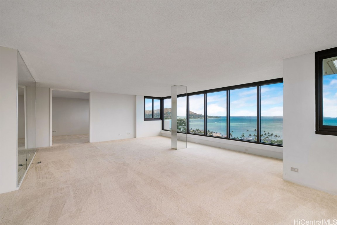 250 Kawaihae Street 16B