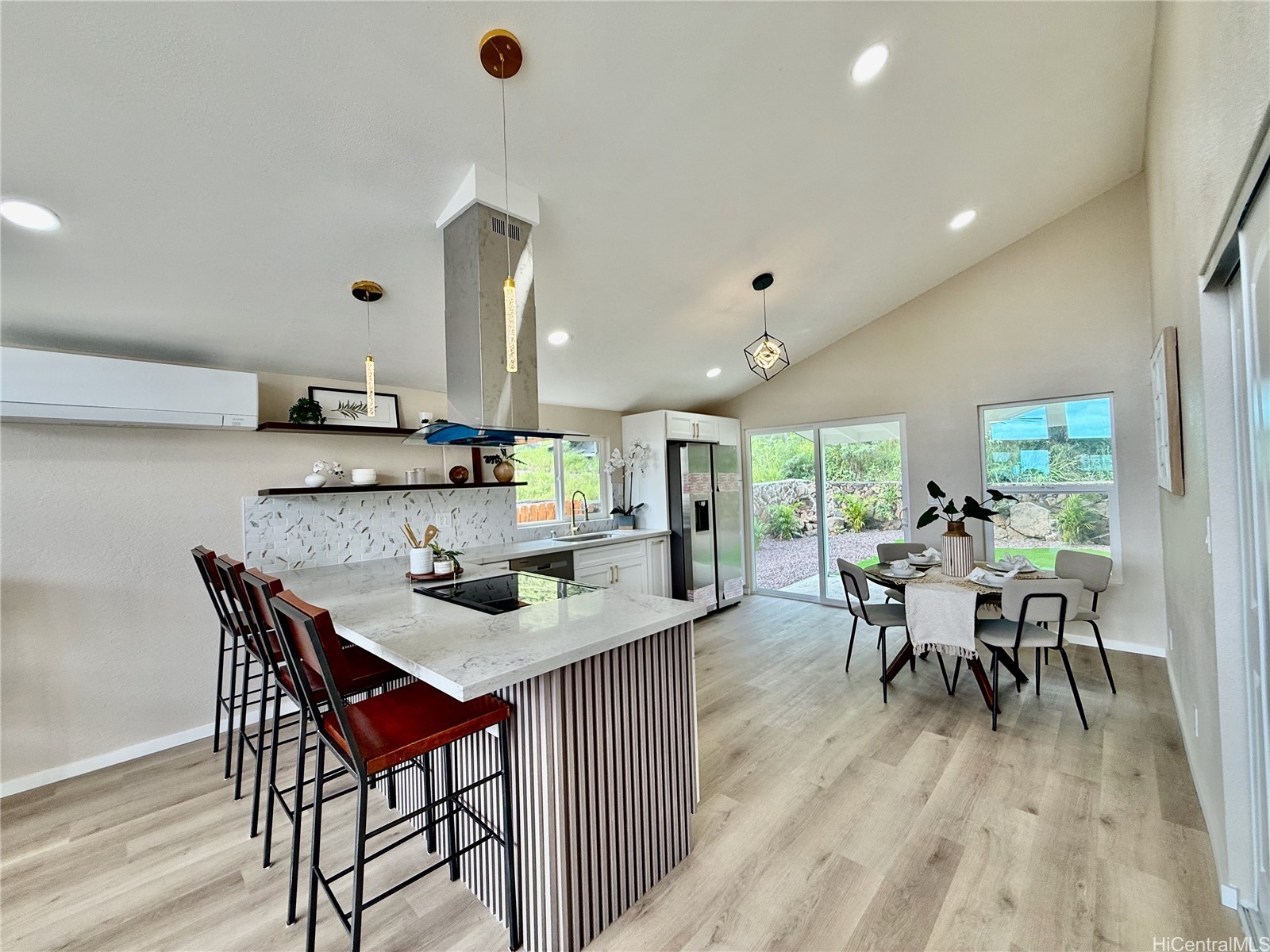 86-356 Kawili Street