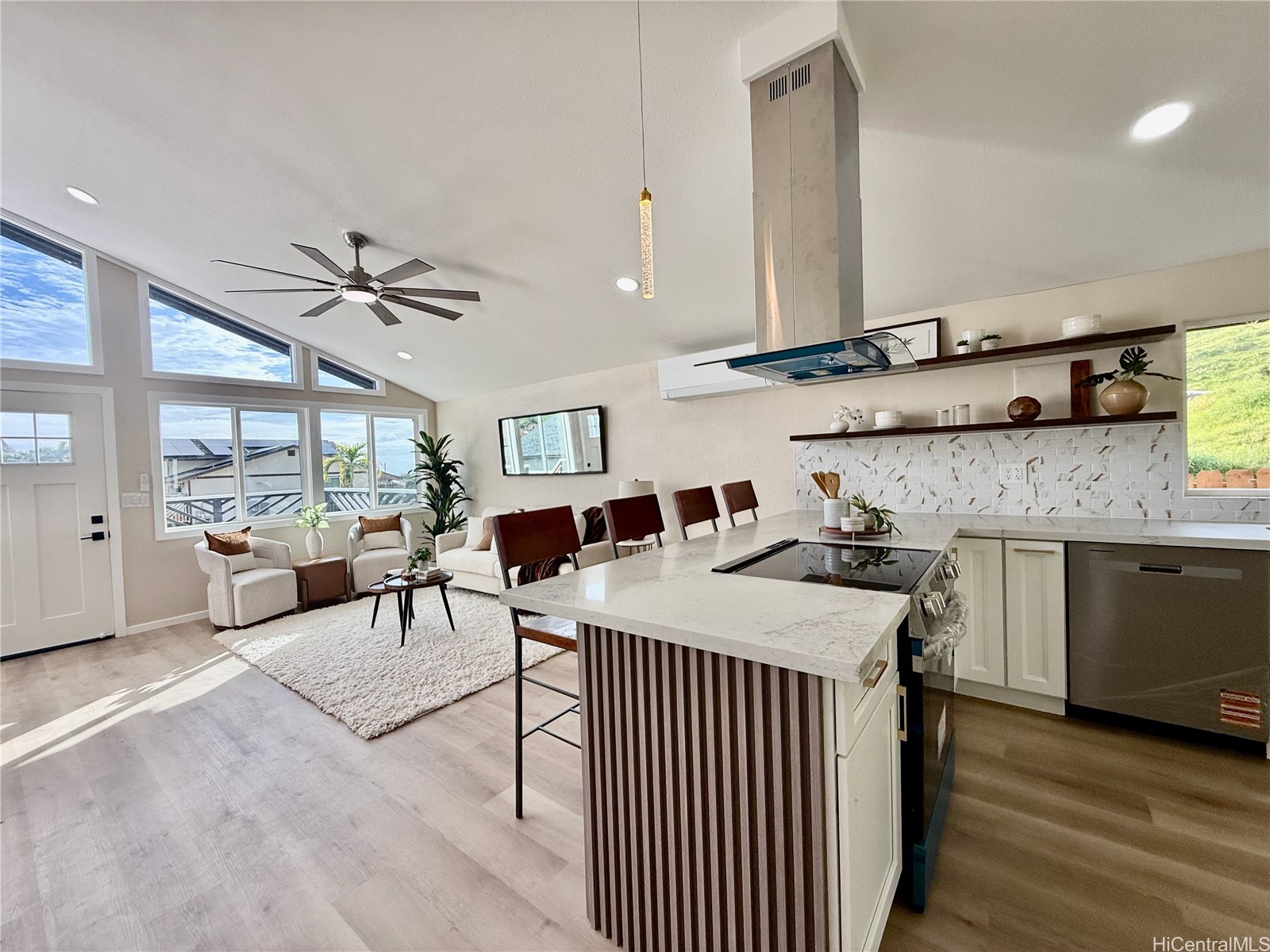 86-356 Kawili Street