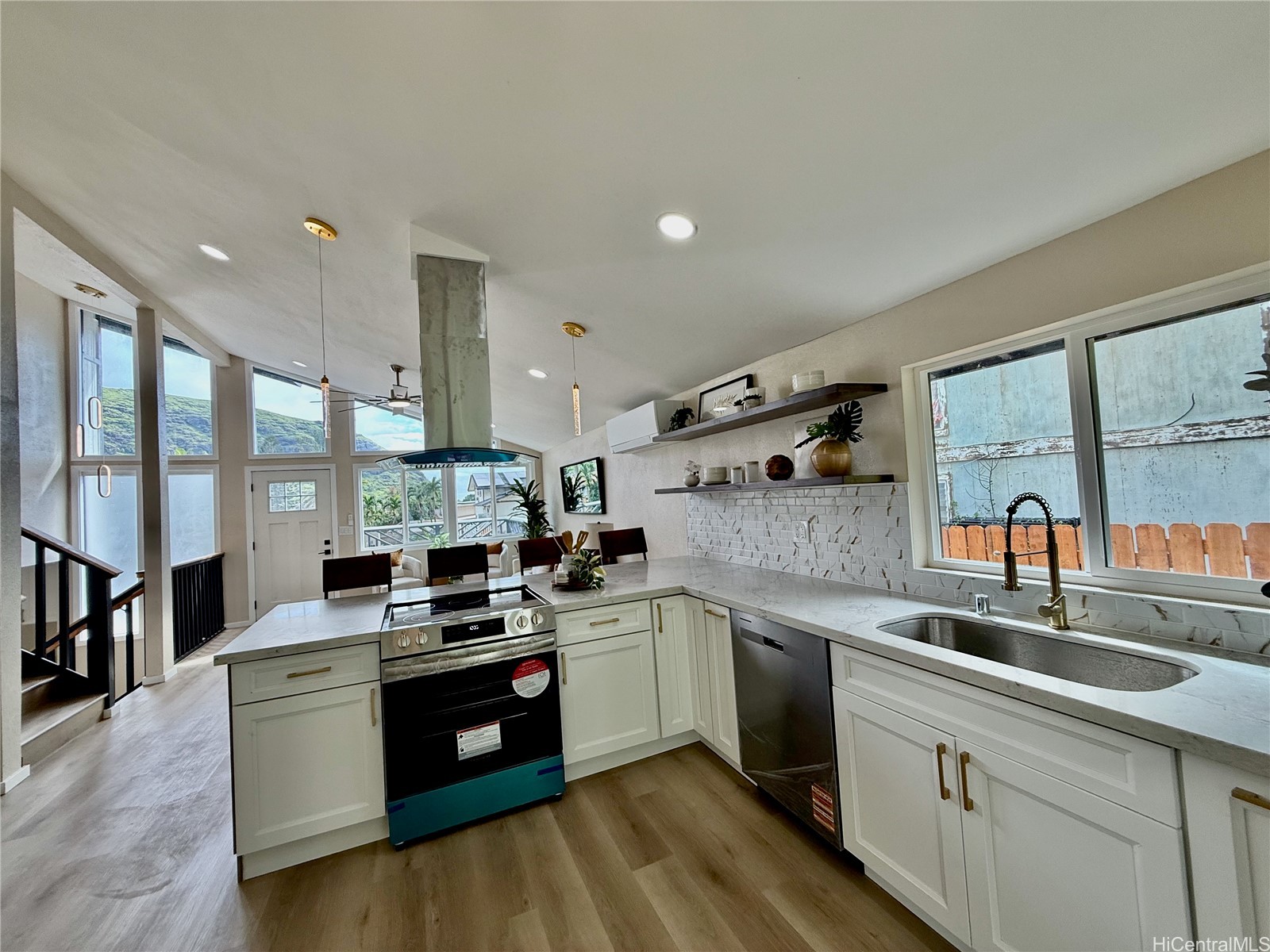 86-356 Kawili Street