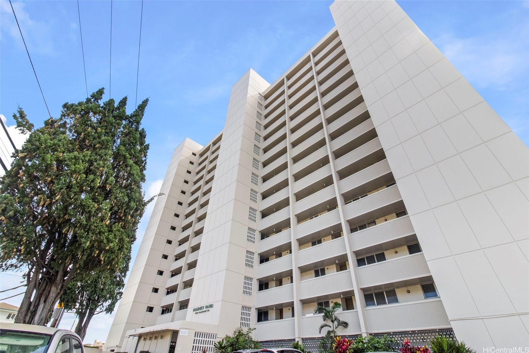 927 Prospect Street 406