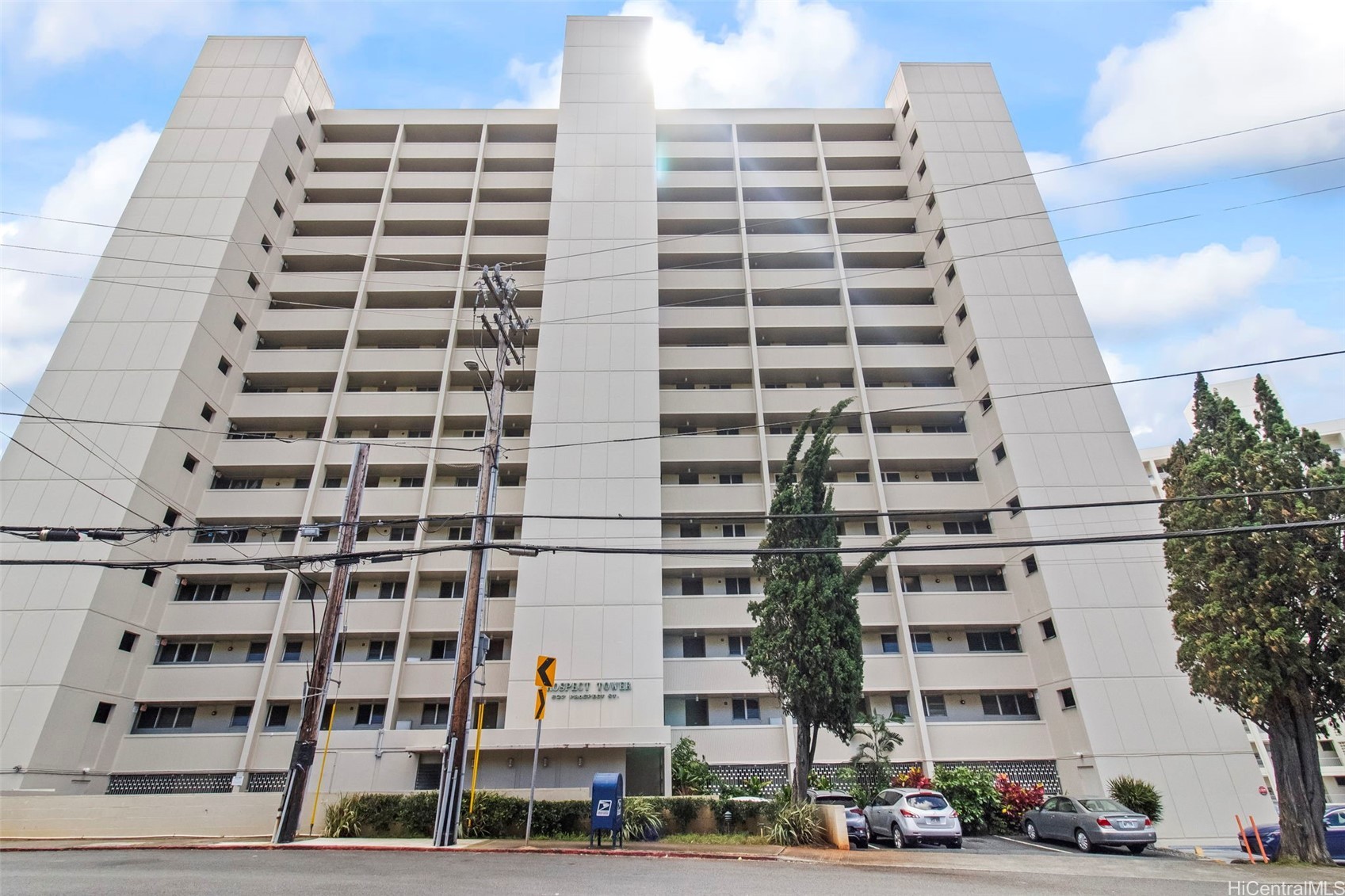 927 Prospect Street 406