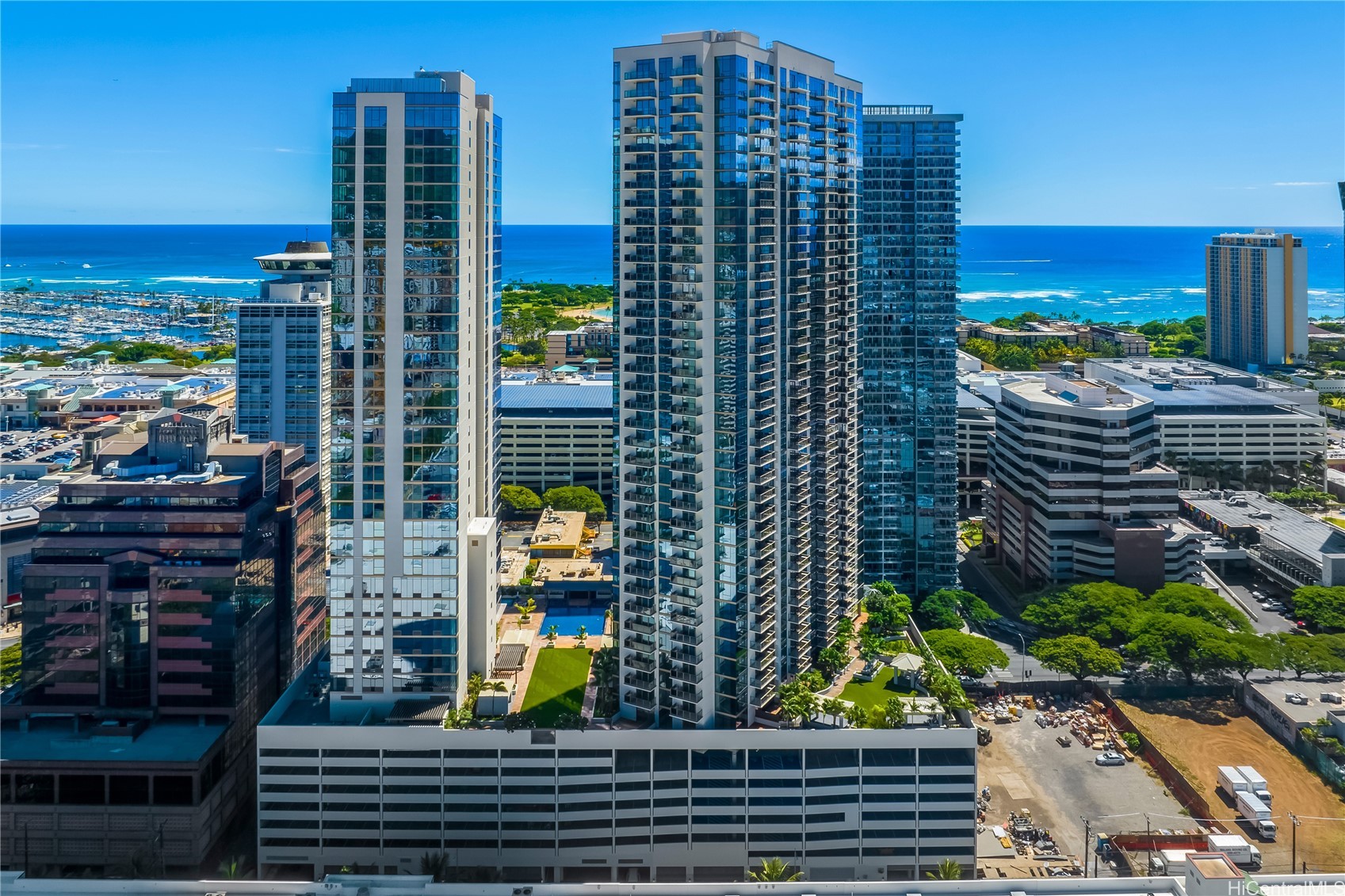 Sky Ala Moana East Condominium